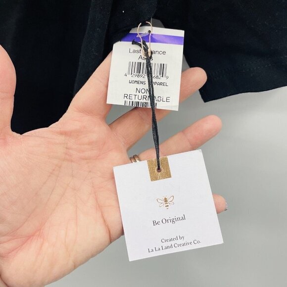 La La Land Creative Co Womens Medium Vote Tshirt Crop Top Happy Face Black 1203 - Picture 7 of 8